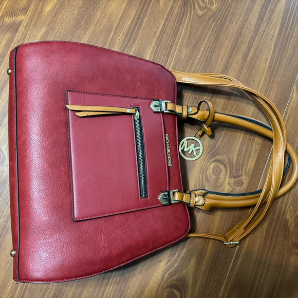 Michaelkors Purse 11x14 deep red and tan! - Picture 8 of 11
